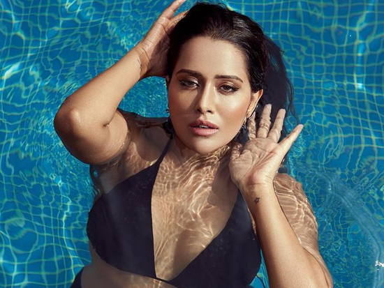 Staggering Pool Clicks Of Raiza Wilson